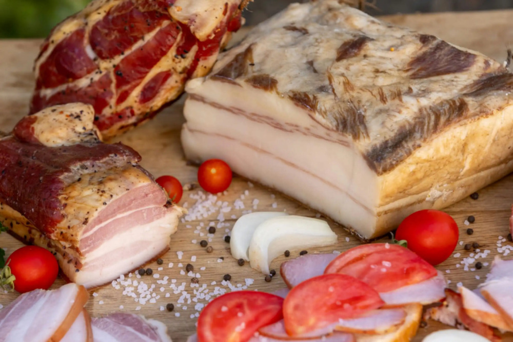 Slanina traditionala