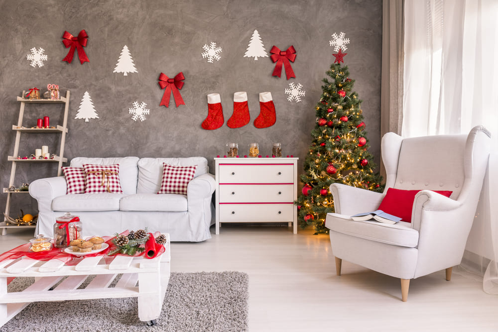 Elemente esențiale pentru decorarea casei de Crăciun