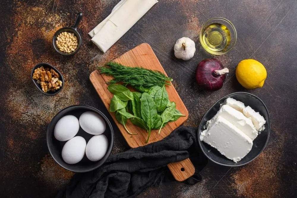 Ingrediente pentru placinta cu spanac si branza