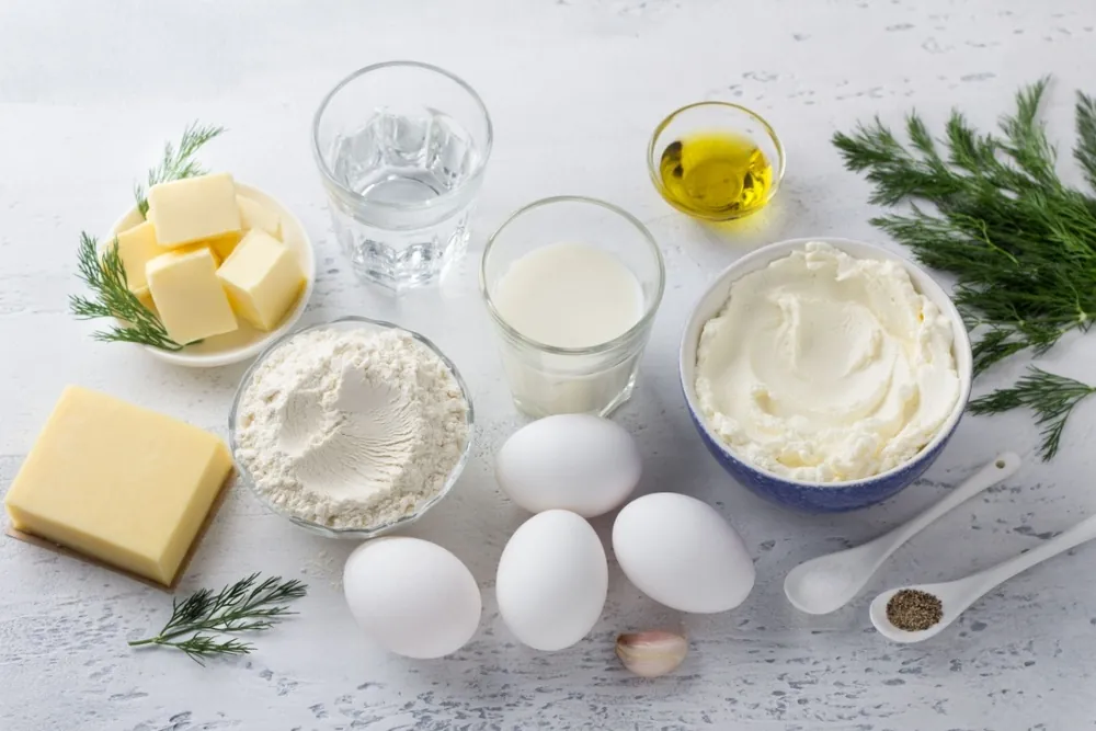 Ingrediente pentru placinta cu urda si marar