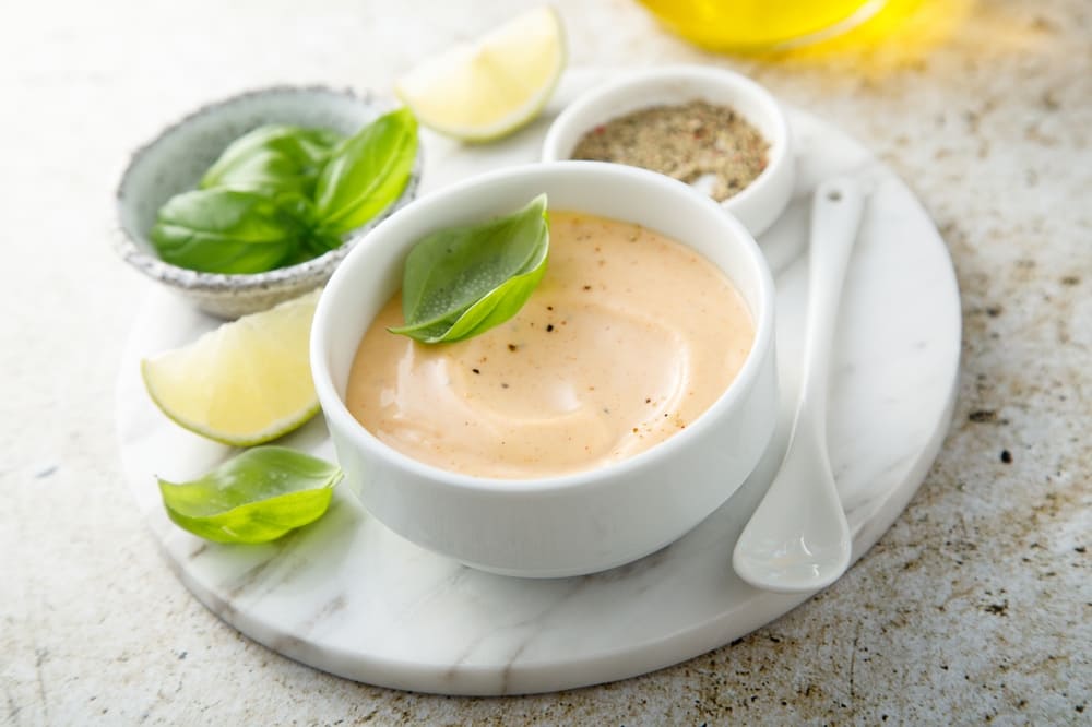 Ingrediente pentru sosul 1000 de insule