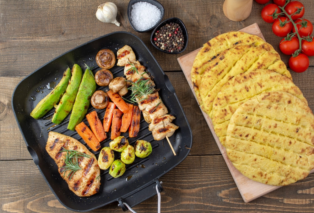 Variante si adaptari ale retetei de souvlaki